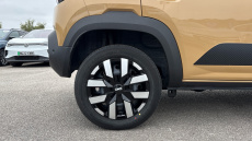 Dacia Spring 27kWh Expression 65 48kW 5dr Auto Electric Hatchback